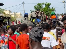 Video: Helicopter Reportedly Crashes in Tema, Two Feared Dead in Fire