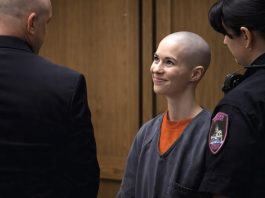 The Smiling Killer: Daughter Gets 28 Years for Ambushing Her Father